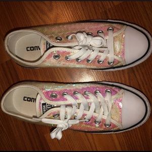 Sequin Converse NWOT